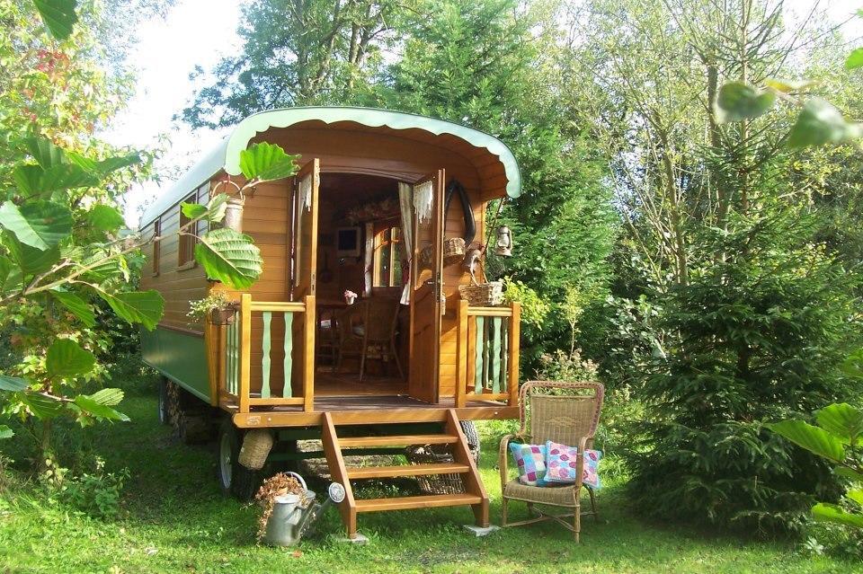 Roulottes Du Rouard Bed and Breakfast Camiers Kamer foto
