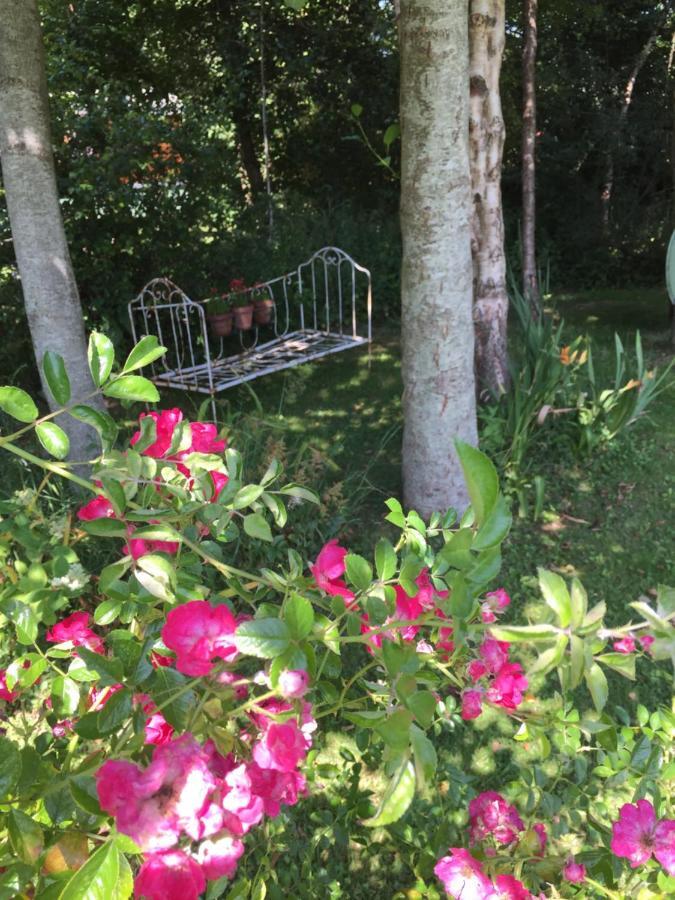 Roulottes Du Rouard Bed and Breakfast Camiers Buitenkant foto